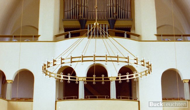 5________83205-66-__ringleuchter_mit_doppelring_messing_bruniert_d=ca._d=320cm_66_x_led_lichtleistung_ca._53000_lumen,_dimmbar