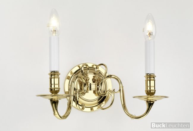 9_10_02_-flamischer_barockwandleuchter_3_arme_h_ca.17_cm_b_ca._30_cm._a_ca._23_cm_messingguss_hochglanz_poliert